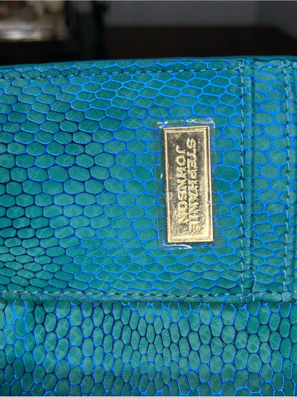 Stephanie Johnson Jane Wristlet Tech Wallet Green Snakeskin Print NWOT
